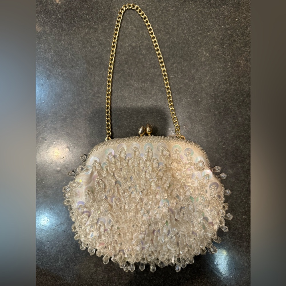 Vintage beaded handbag wristlet